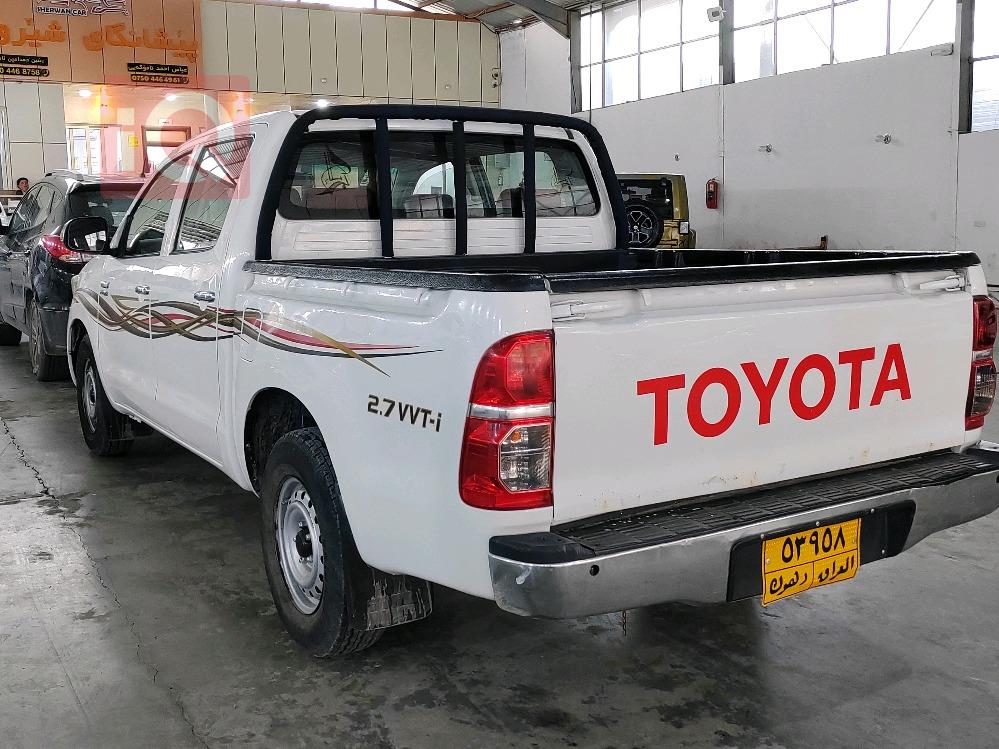 Toyota Hilux